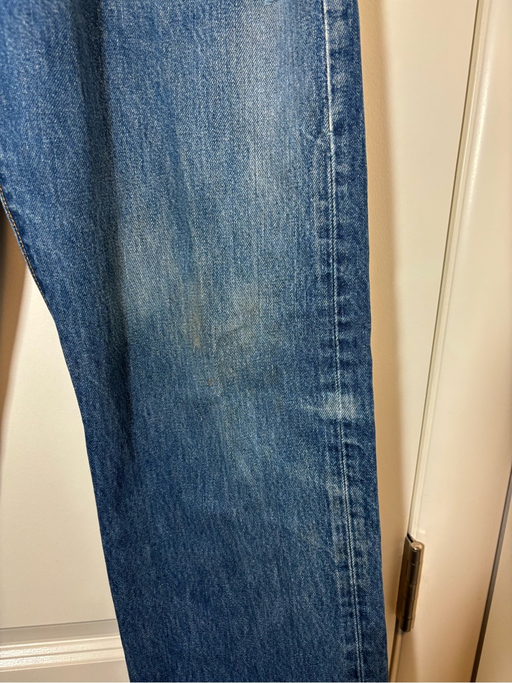 Levi's 501 Men's Blue Relaxed Straight Jeans - Picture 3 of 11